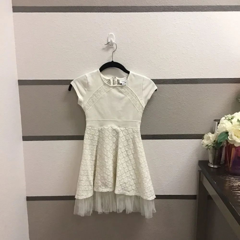 D-Signed (Disney)-Ivory Lace & Tulle Dress